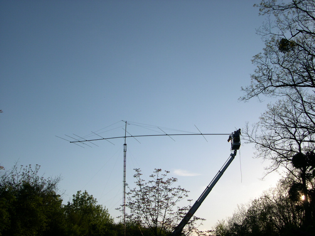 MTL745540, mât télescopique de 7,4 m - ITA-ANTENNAS